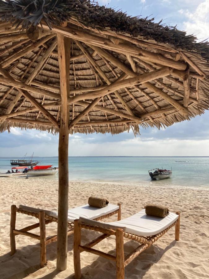 Almasi Resort Resort *