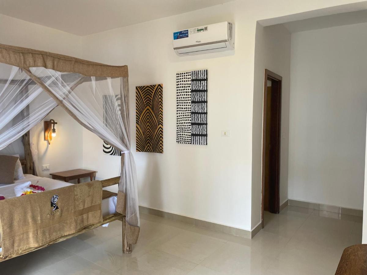 Almasi Resort